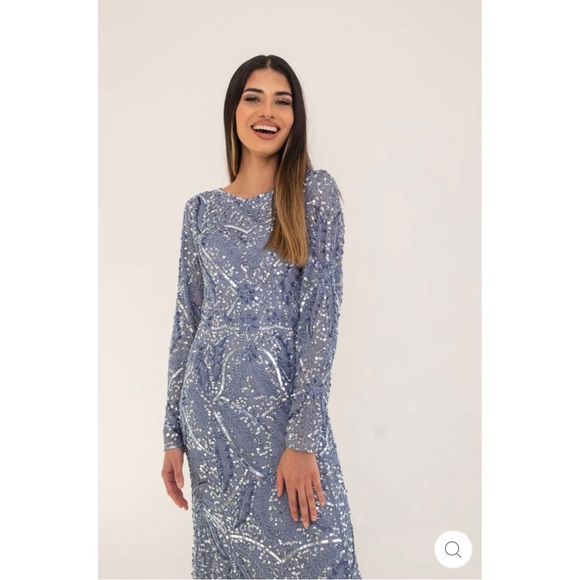 BLUE SILVER SEQUIN EVENING DRESS WITH TRAIL - Picture 4 of 5